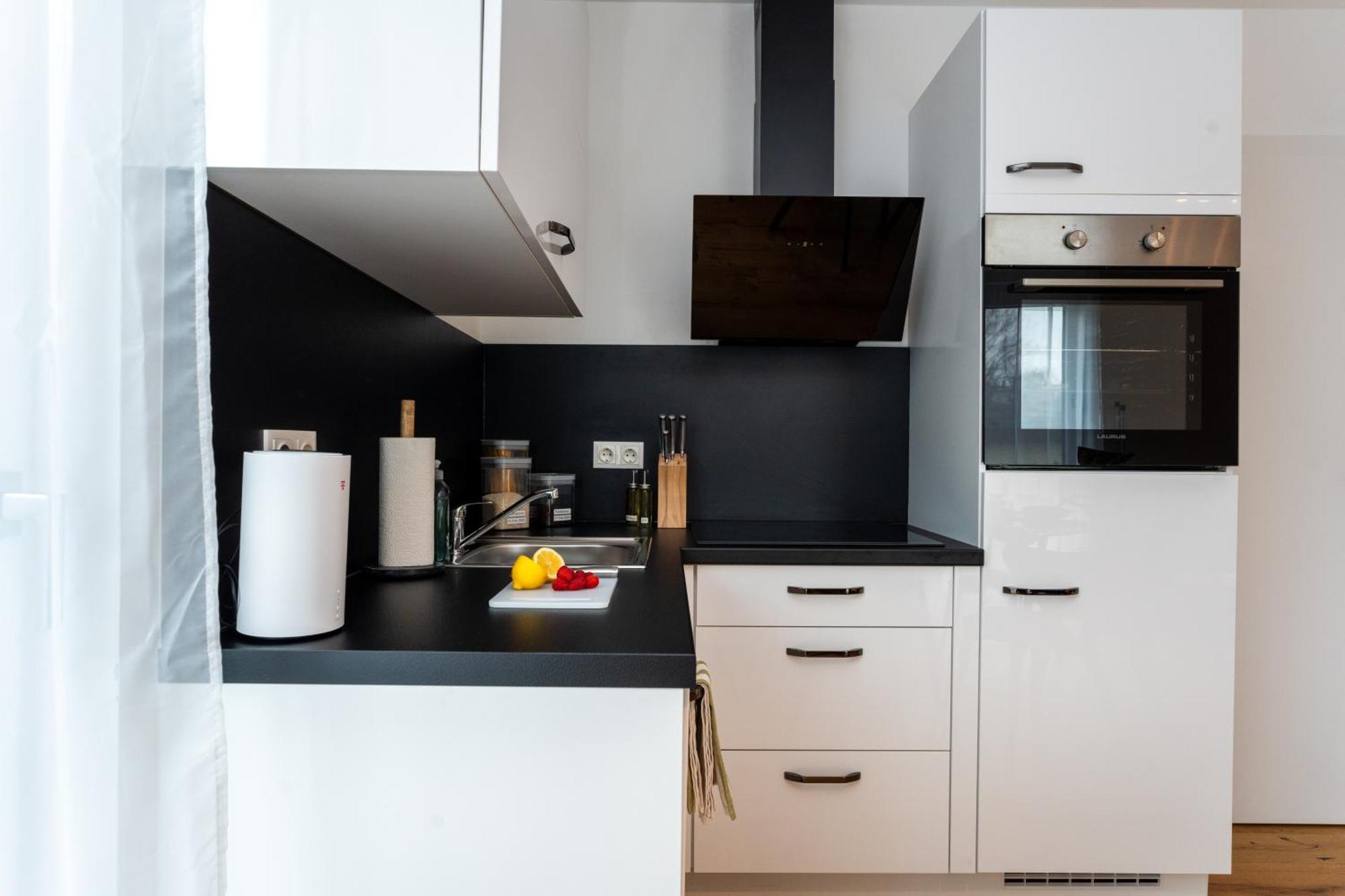 Noblenest: Terrasse - Netflix - Kaffee Apartment Wien Ngoại thất bức ảnh