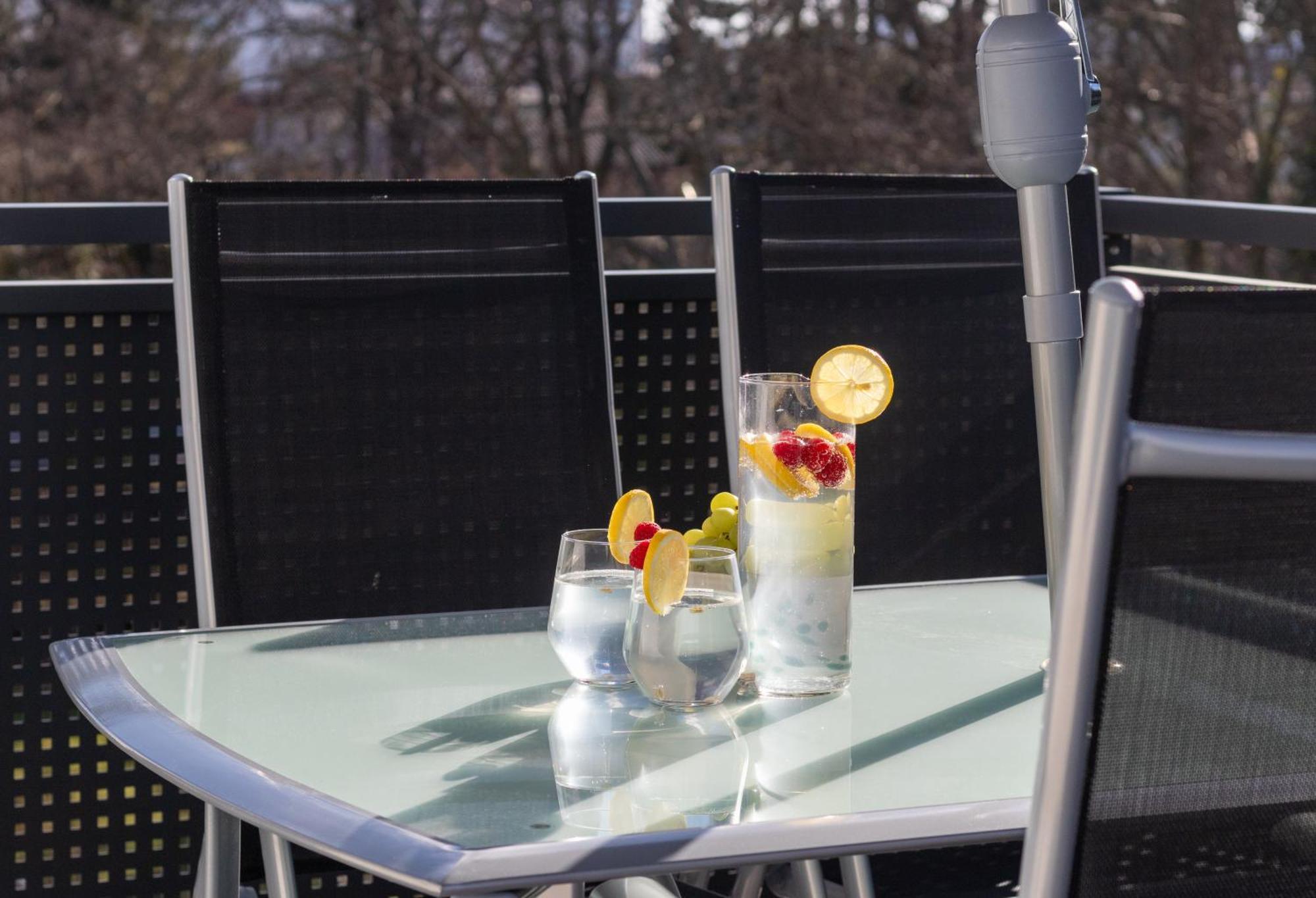 Noblenest: Terrasse - Netflix - Kaffee Apartment Wien Ngoại thất bức ảnh